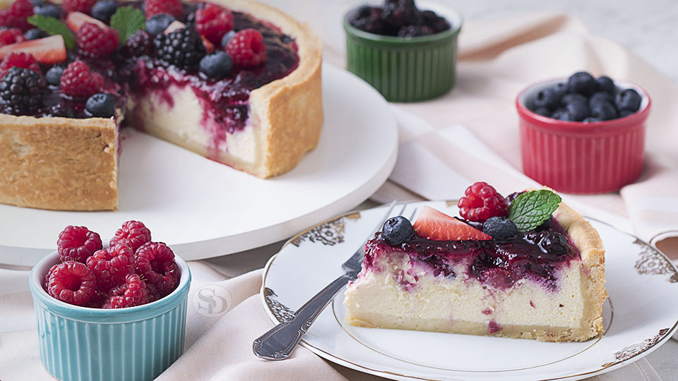 Torta de Ricota com Limão e Frutas Vermelhas